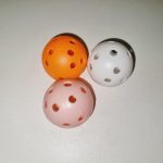 Wiffle Balls 3 colours (5)
